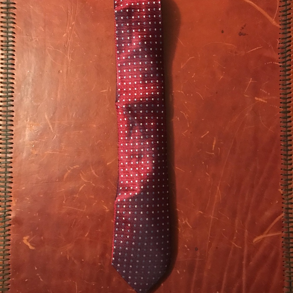 TOM JAMES Red Tie with Blue and White Dots